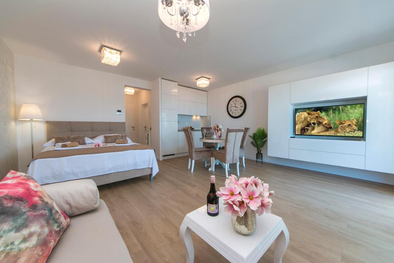 Apartman Sunshine Makarska Exterior foto